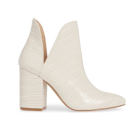 Steve Madden Shoes - STEVE MADDEN Leather Ankle Booties